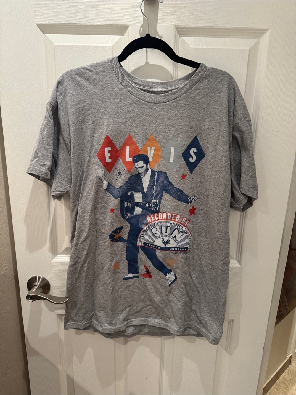 Source Unknown Elvis Graphic Tee - Gray with Red, Orange, Blue Accents